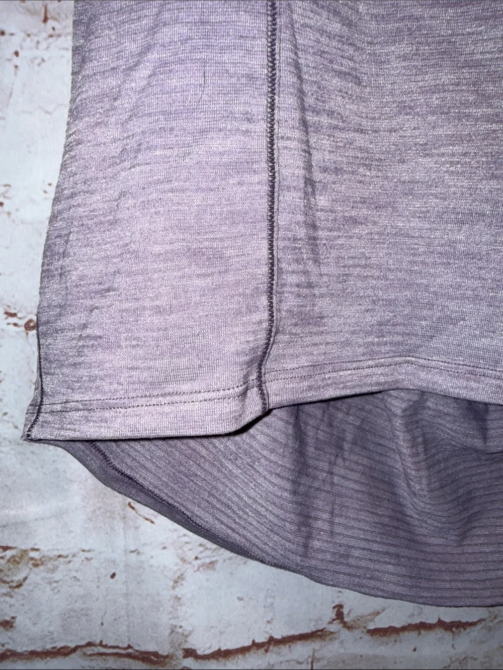 Lululemon Sleeveless Scoop Neck Tank Top lavender purple open back medium